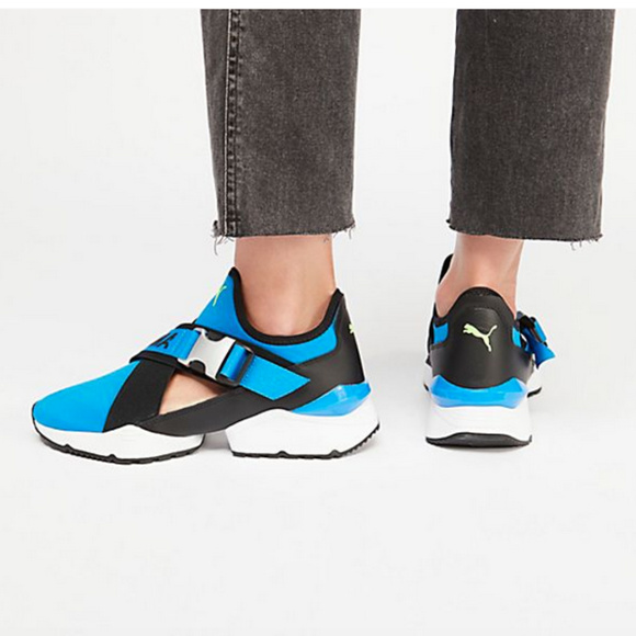 PUMA Muse Sneakers - Picture 4 of 8